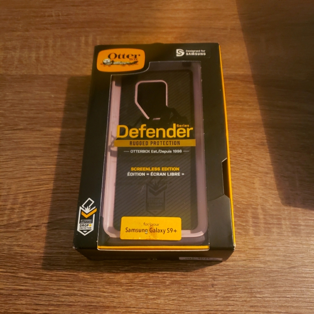 Otter box defender Samsung galaxy s9+